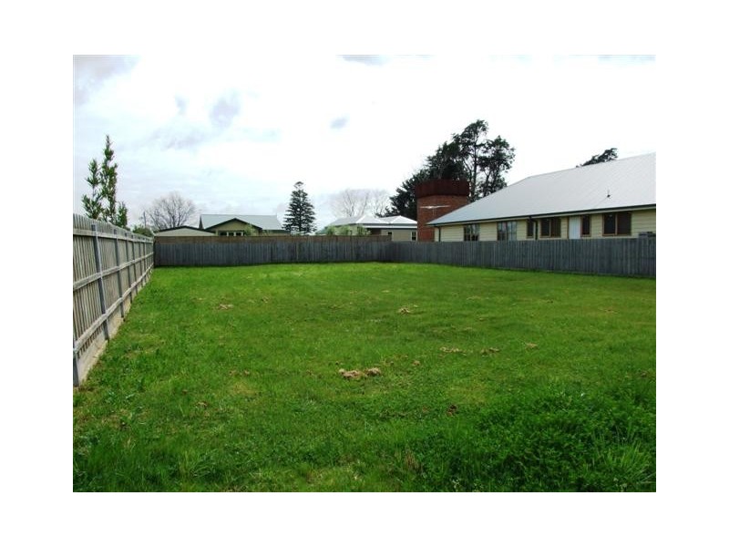 21 Roderick Close, Cowes VIC 3922