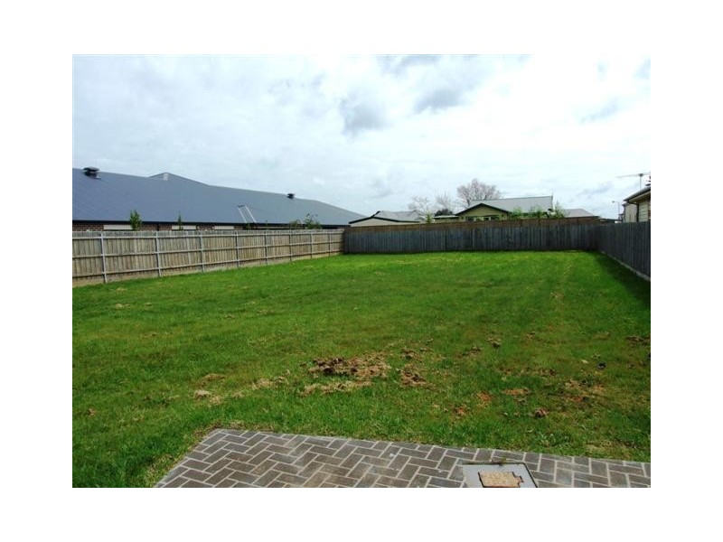 21 Roderick Close, Cowes VIC 3922