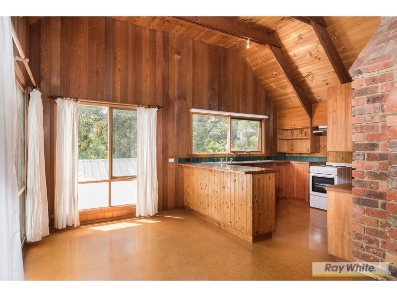 12 Rennison Road, Newhaven VIC 3925