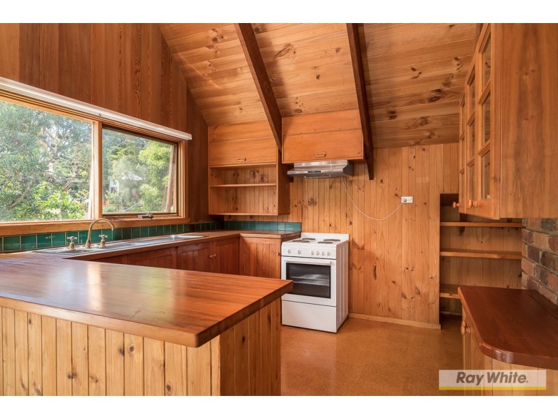 12 Rennison Road, Newhaven VIC 3925