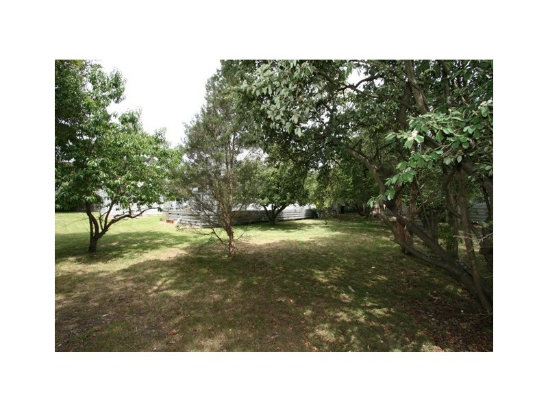 8 Bay Court, Cowes VIC 3922