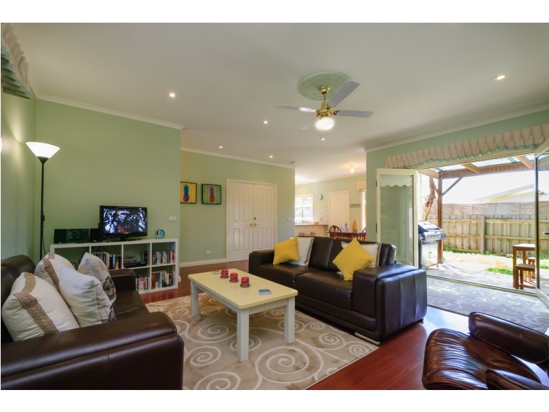 2/258 Settlement Road, Cowes VIC 3922