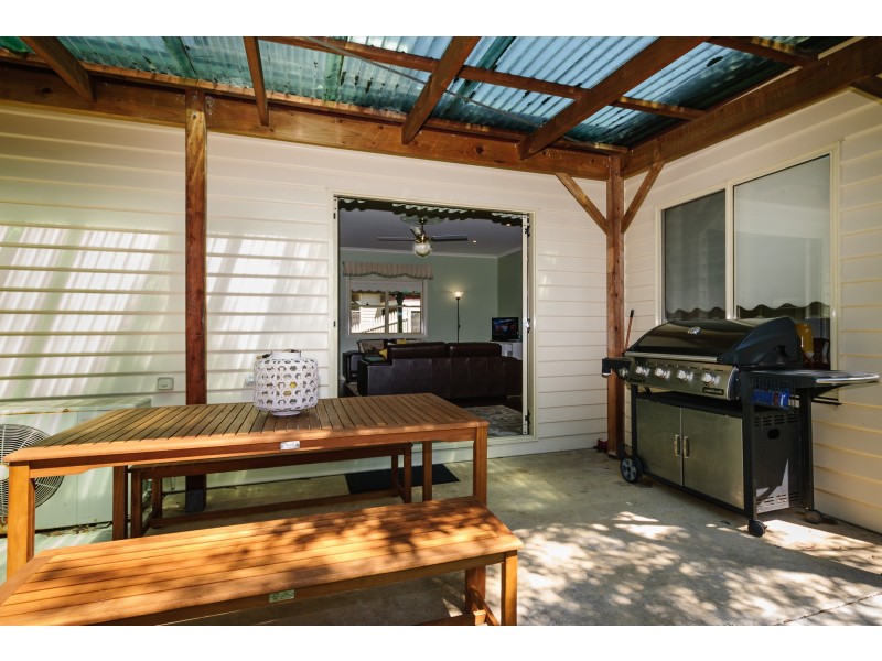 2/258 Settlement Road, Cowes VIC 3922