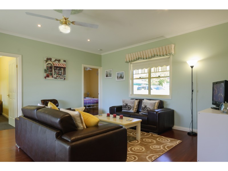 2/258 Settlement Road, Cowes VIC 3922