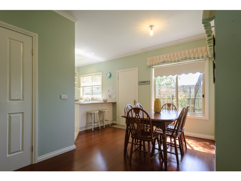 2/258 Settlement Road, Cowes VIC 3922