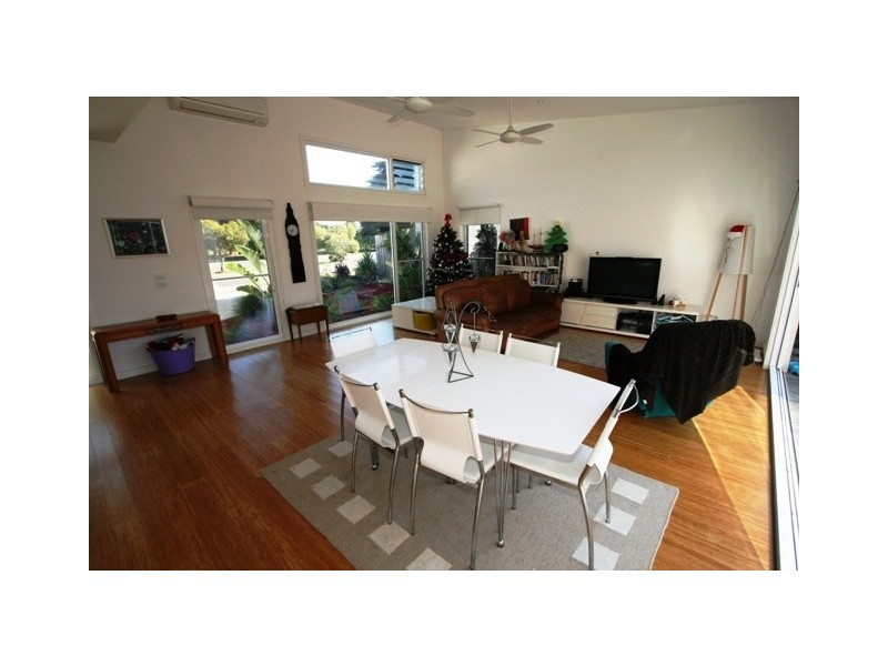 47 Settlement Road, Cowes VIC 3922