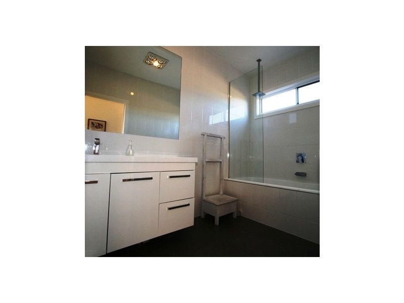 47 Settlement Road, Cowes VIC 3922