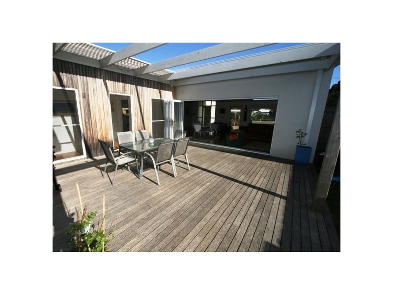 47 Settlement Road, Cowes VIC 3922