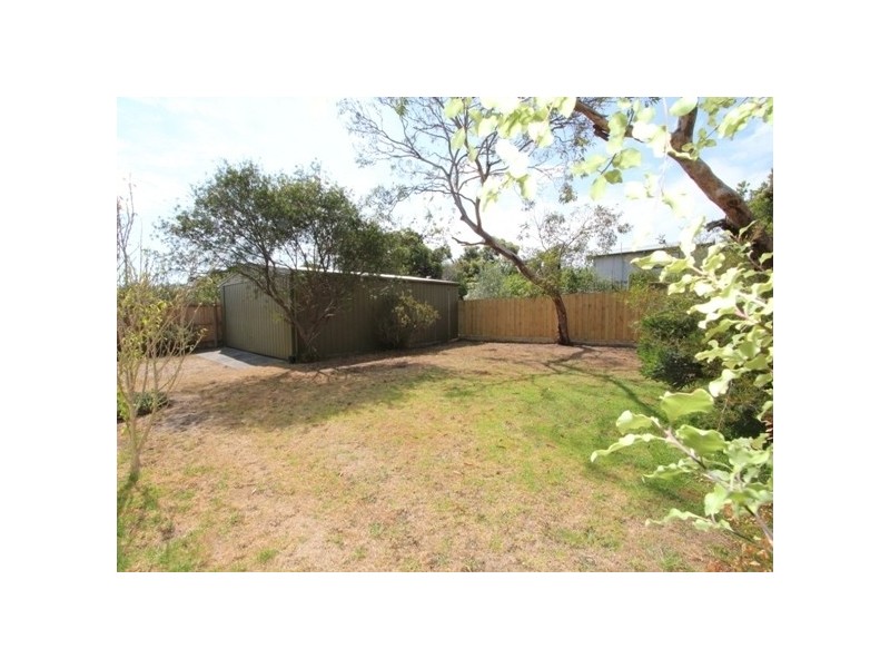 12 Ti Tree Drive, Cowes VIC 3922