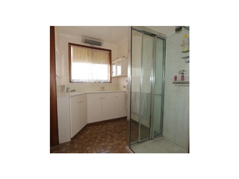 12 Ti Tree Drive, Cowes VIC 3922