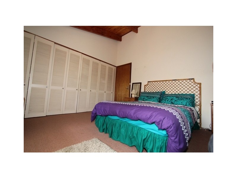 12 Ti Tree Drive, Cowes VIC 3922