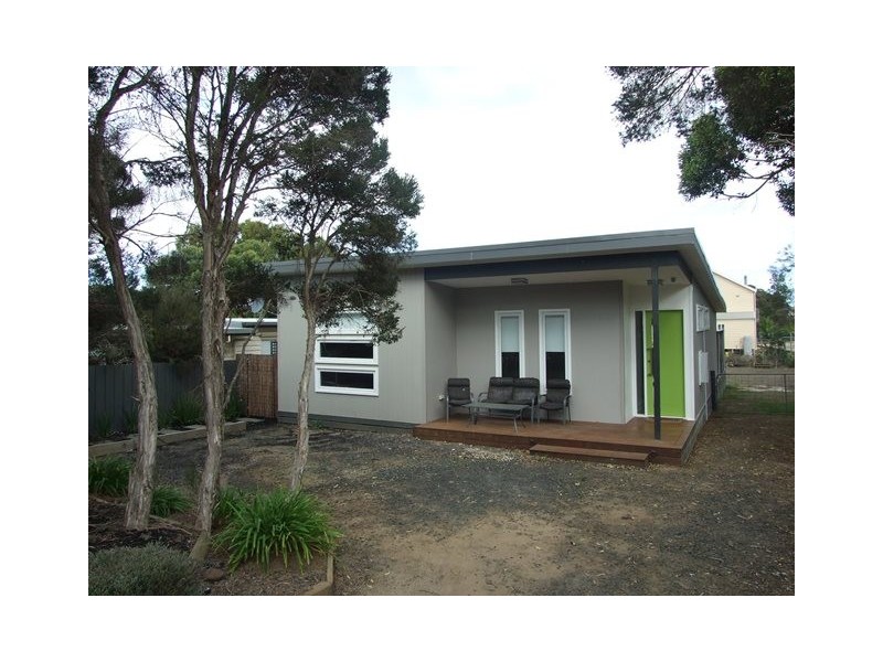 5 Gilmore Street, Smiths Beach VIC 3922