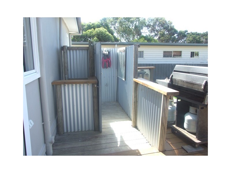 5 Gilmore Street, Smiths Beach VIC 3922