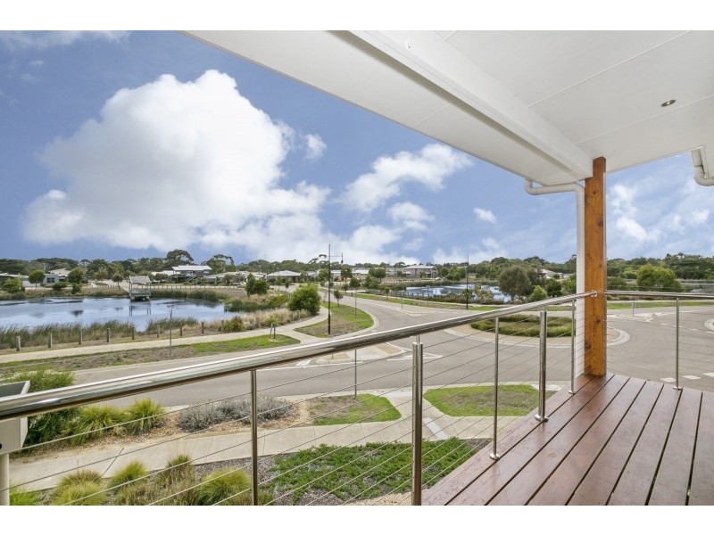 1 Sanctuary Drive, Cowes VIC 3922