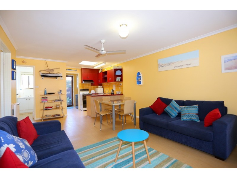 1/2-4 Park Street, Cowes VIC 3922