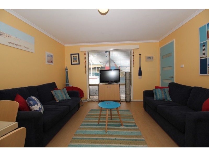 1/2-4 Park Street, Cowes VIC 3922