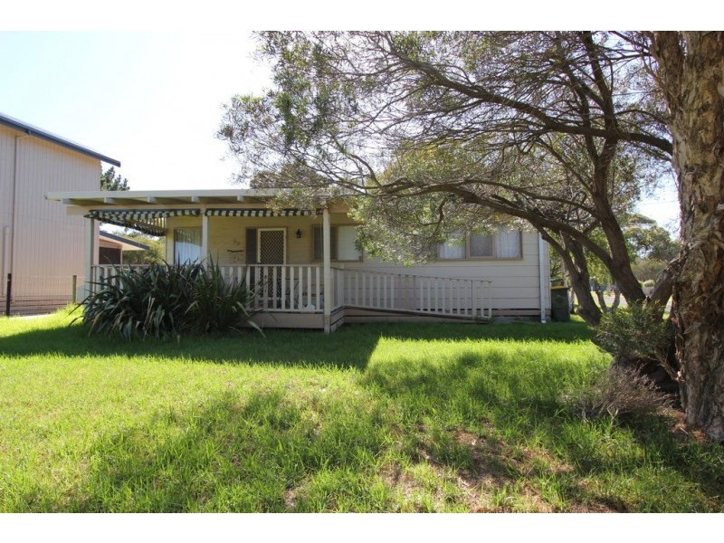 55 Bayview Drive, Cowes VIC 3922