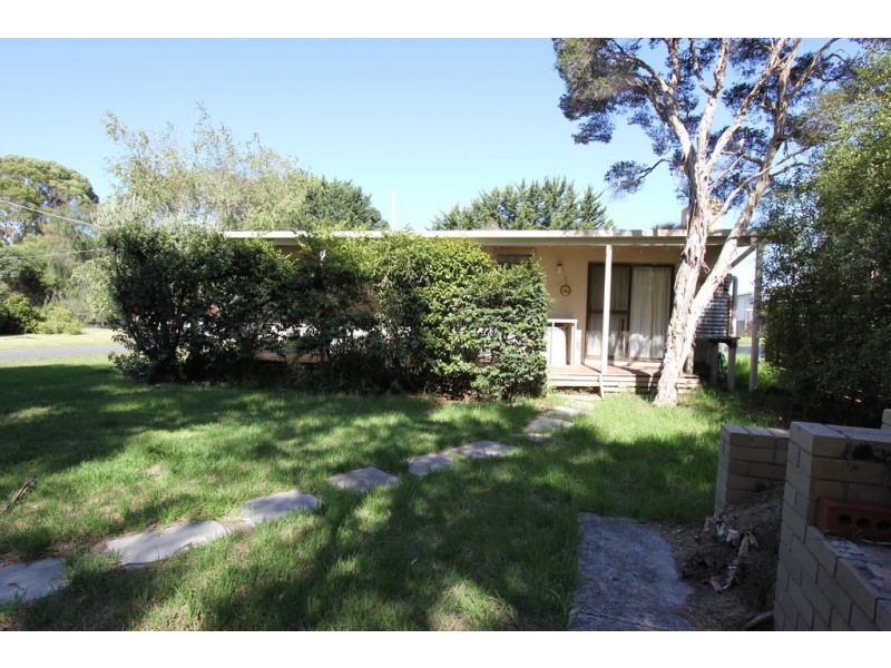 55 Bayview Drive, Cowes VIC 3922