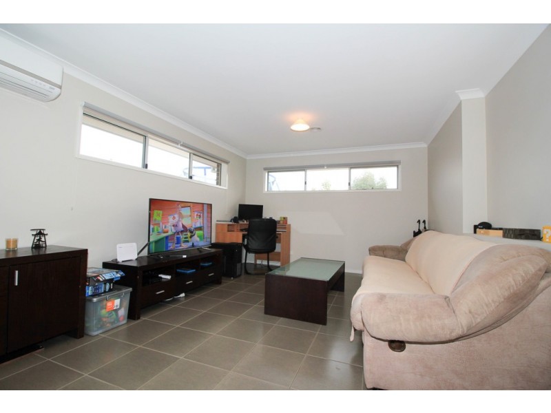 49 Castle Combe Circuit, Cowes VIC 3922
