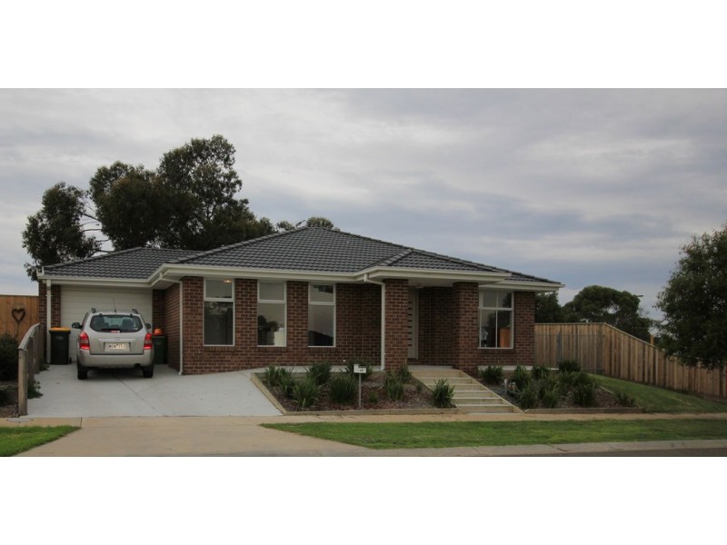 49 Castle Combe Circuit, Cowes VIC 3922