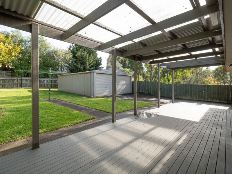 30 Birdwood Avenue, Cowes VIC 3922