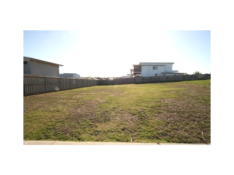 25 Boobook Grove, Cowes VIC 3922