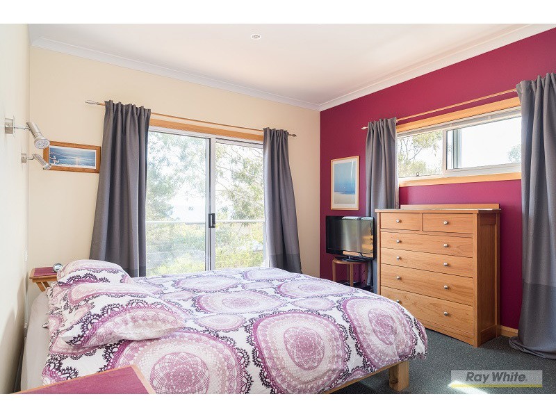 1 Seabreeze Court, Ventnor VIC 3922