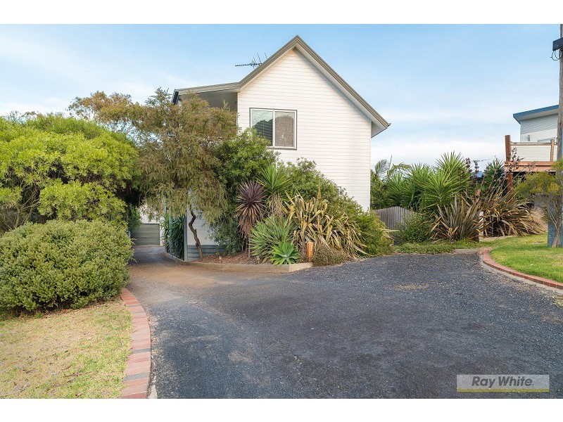 1 Seabreeze Court, Ventnor VIC 3922