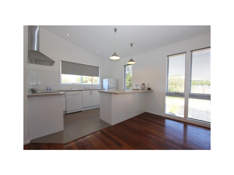 2 Seesburg Street, Cape Woolamai VIC 3925