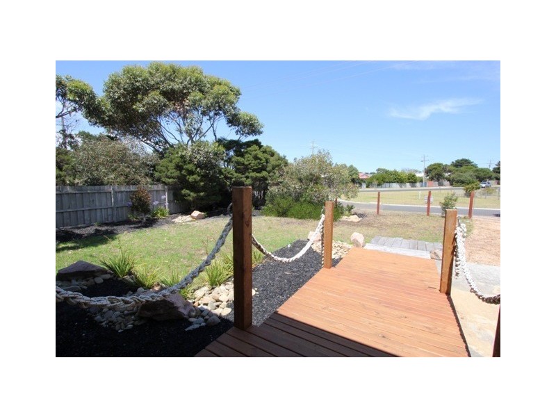 2 Seesburg Street, Cape Woolamai VIC 3925