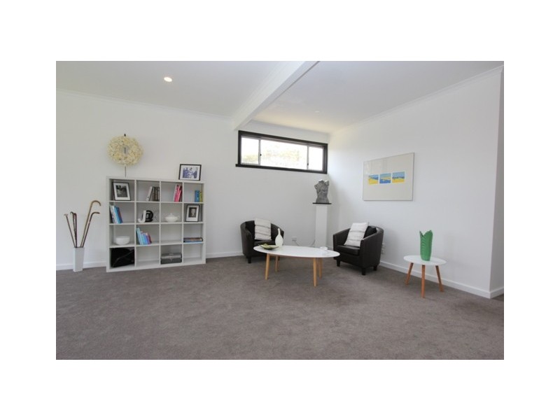 15 Wimbledon Road, Wimbledon Heights VIC 3922