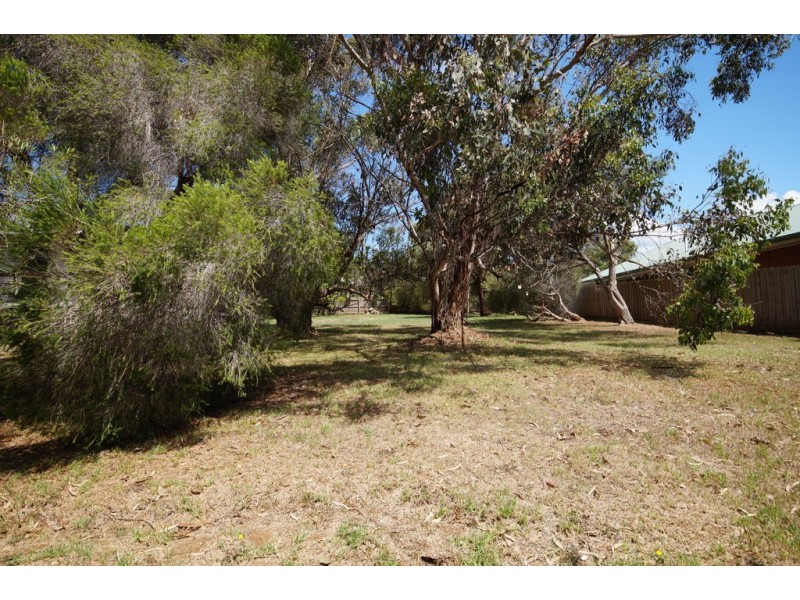 10 Walton Street, Cowes VIC 3922