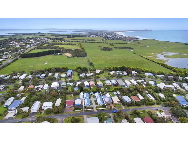 4/17-19 Barramundi Ave, Smiths Beach VIC 3922