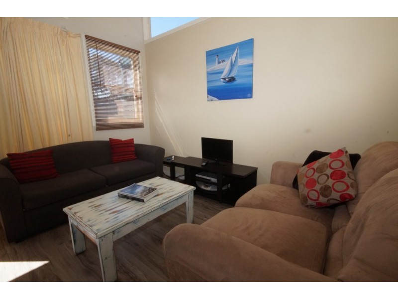 5/2-4 Park Street, Cowes VIC 3922