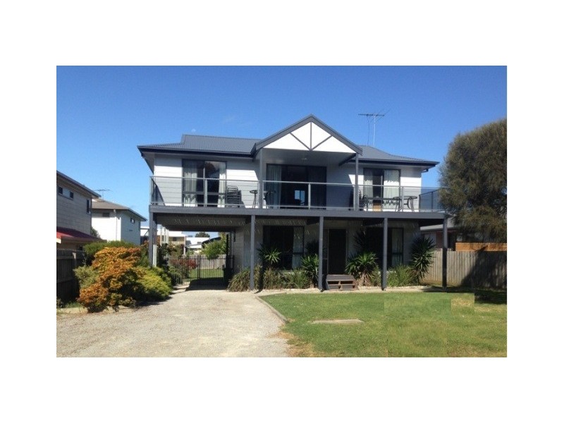 115 McKenzie Road, Cowes VIC 3922