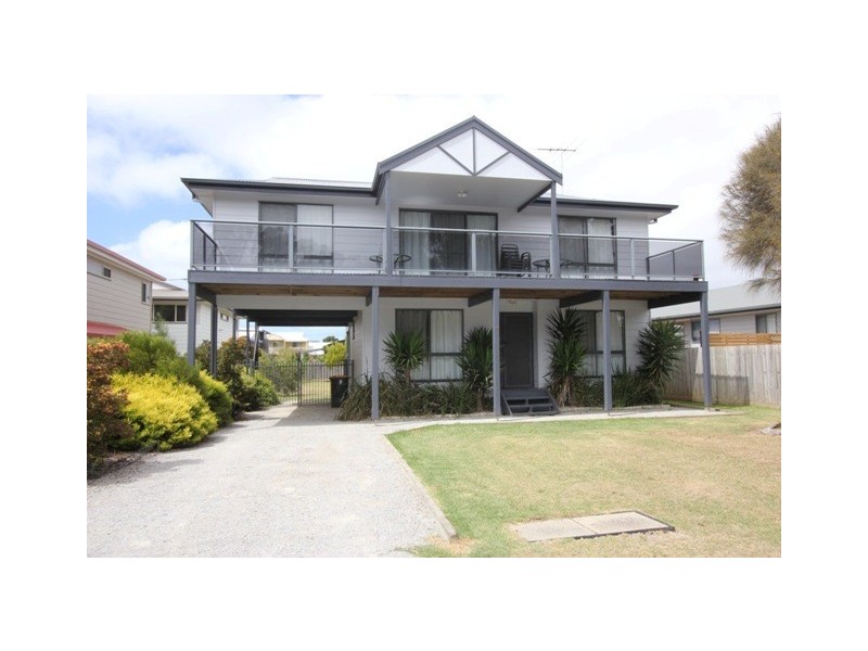 115 McKenzie Road, Cowes VIC 3922