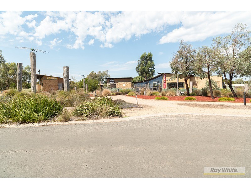 132/2124 Phillip Island Road, Cowes VIC 3922