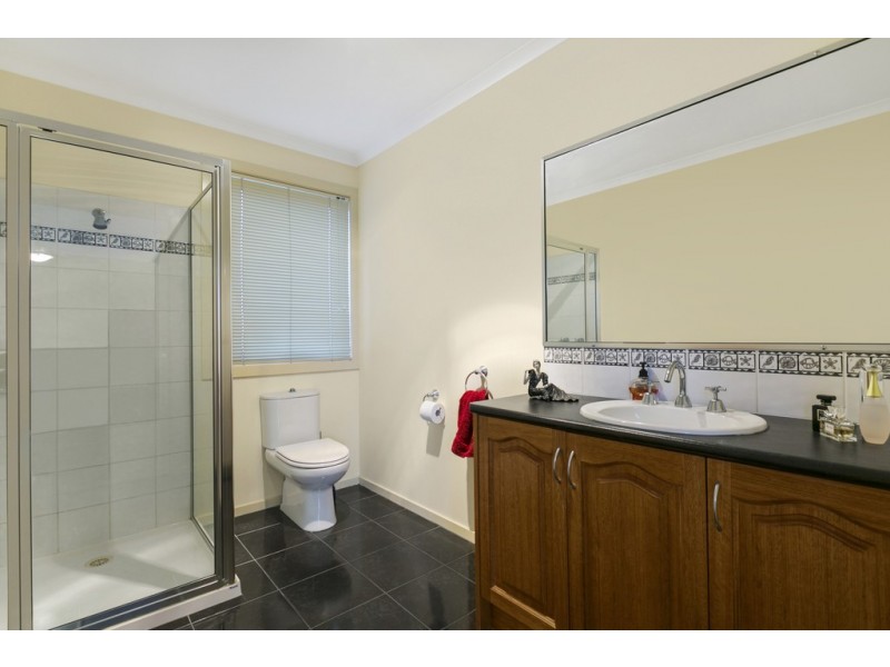 84 Back Beach Road, San Remo VIC 3925