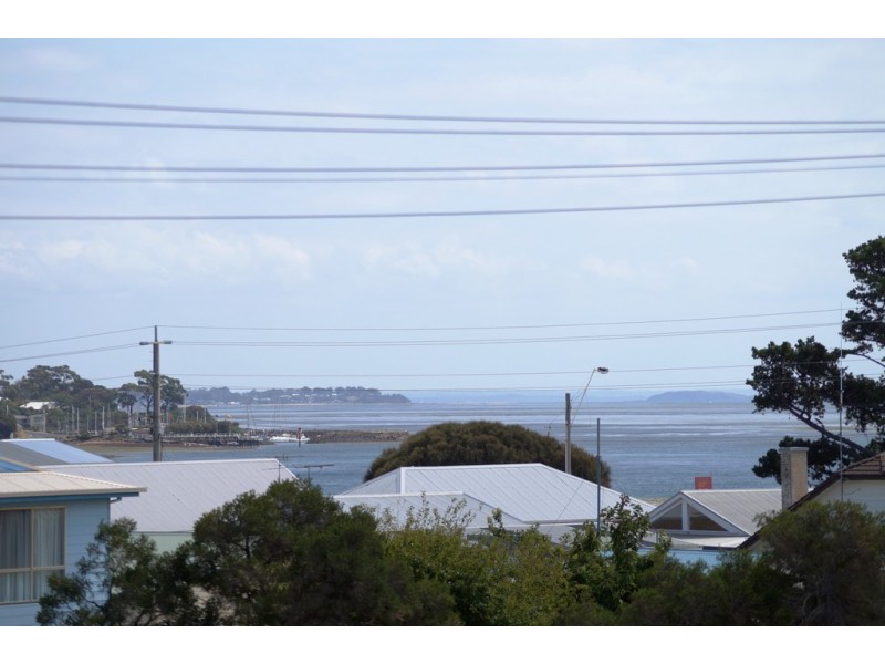 84 Back Beach Road, San Remo VIC 3925