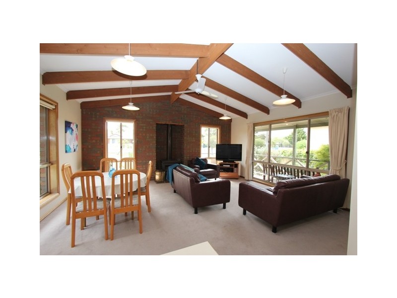 12 Kenwyn Court, Cowes VIC 3922