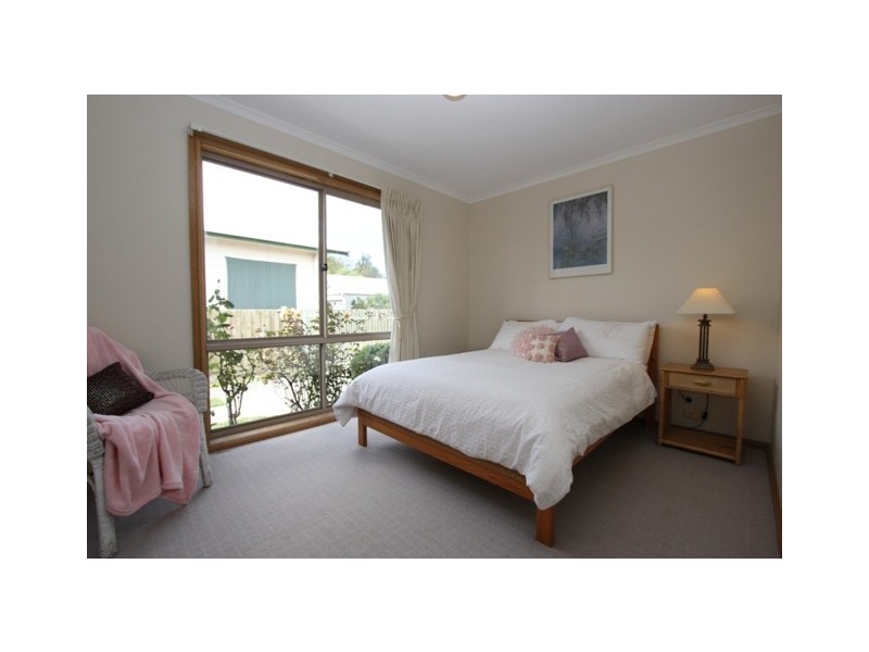 12 Kenwyn Court, Cowes VIC 3922