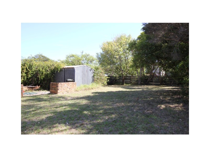 16 Plover Street, Cowes VIC 3922