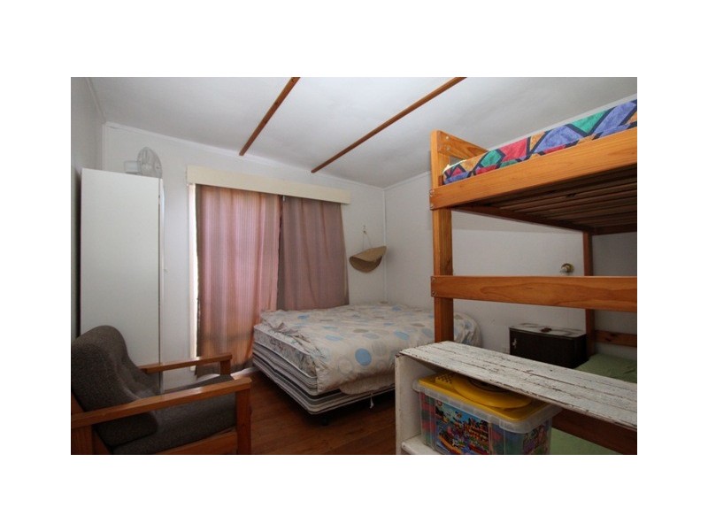 16 Plover Street, Cowes VIC 3922