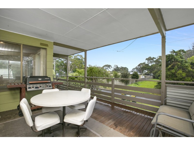 117 Scenic Drive, Cowes VIC 3922