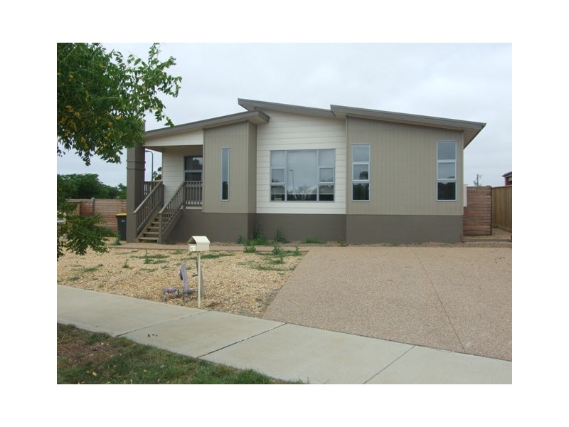 41 Elvington Avenue, Cowes VIC 3922