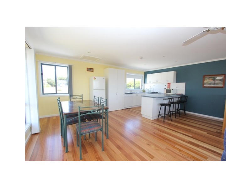 131 Phillip Island Road, Surf Beach VIC 3922