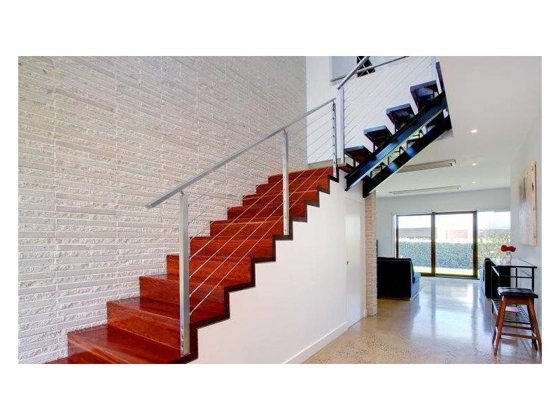 1/2 Hartley Street, Cowes VIC 3922