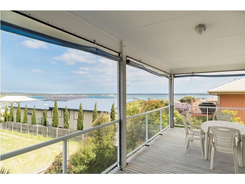 64 Shetland Heights Road, San Remo VIC 3925