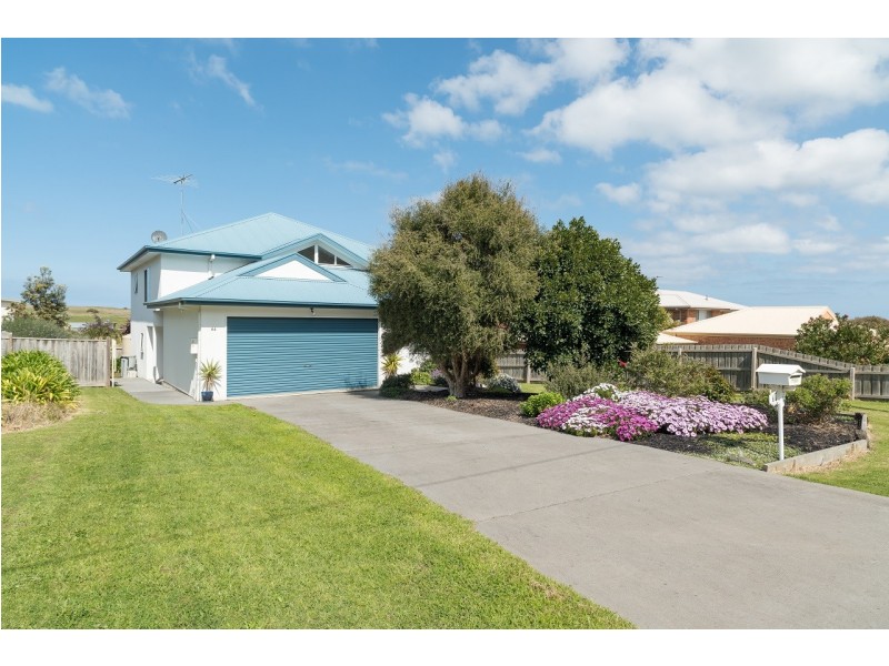 64 Shetland Heights Road, San Remo VIC 3925