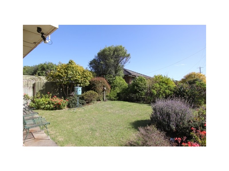 28 Cleeland Street, Newhaven VIC 3925
